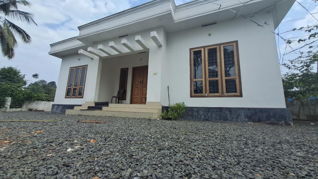 HillNest Homes - B&B Ambalavayal