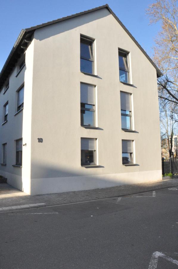 Modern Apartment in B'heim EG Nr 2 - B&B