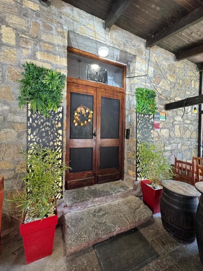 La Fuen hostal Bielsa-Parzan - B&B Parzán
