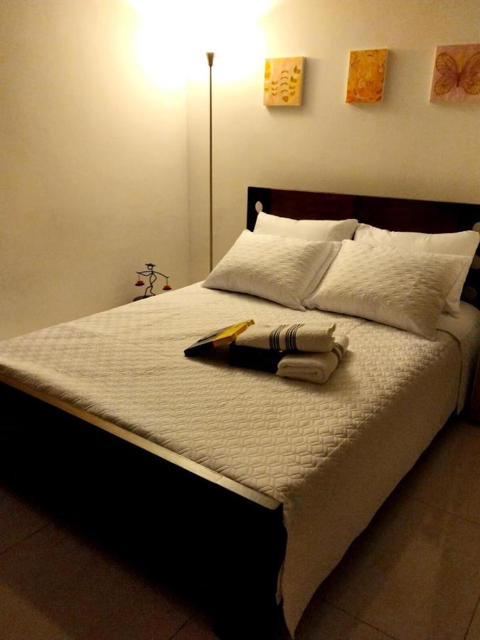 Acogedor Apartaestudio - Chambres d’hôtes