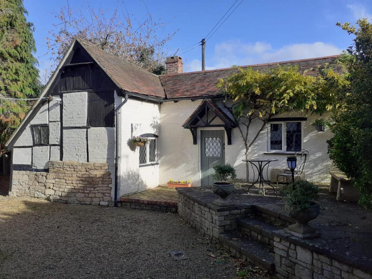 Cosy Cottage for Four, The Old Thatch, Bredon - Ferienwohnung