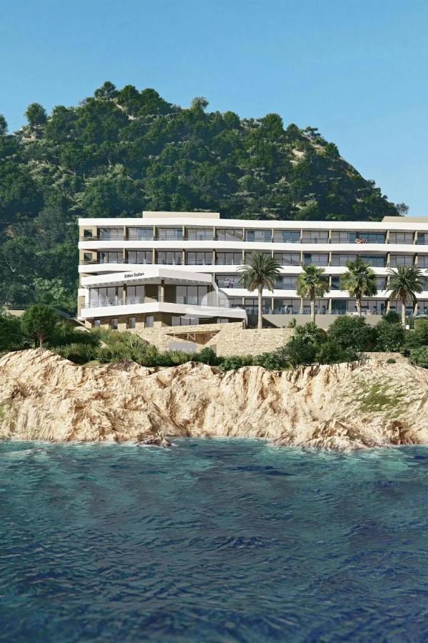 Appartement de luxe type 4 Eden Suite Sanguinaires vue mer avec piscine chauffée résidence Ajaccio - Chambres d’hôtes Ajaccio