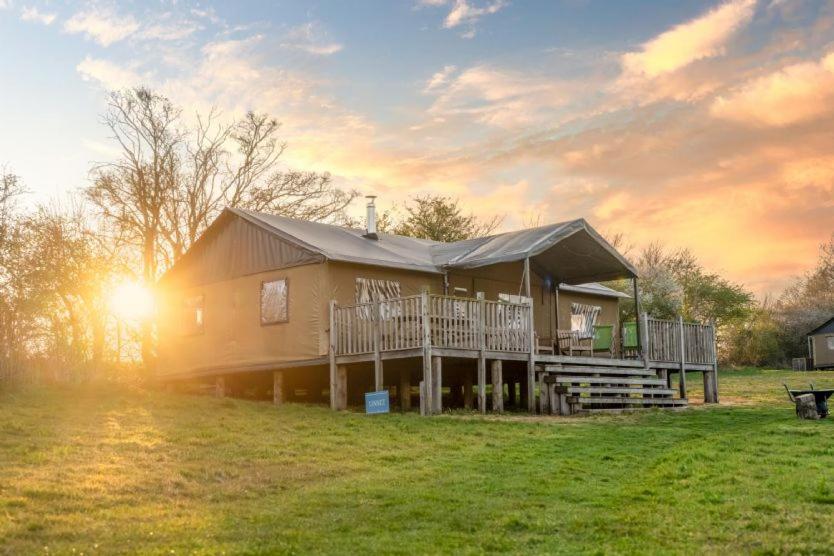 Linnet - Sweffling Hall - B&B