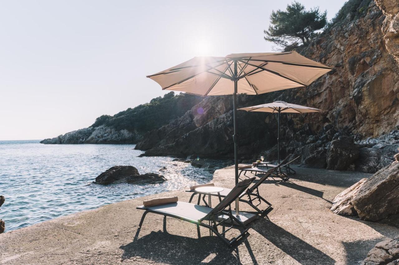 Appartamento con 2 Camere da Letto, Terrazza e Vista Mare