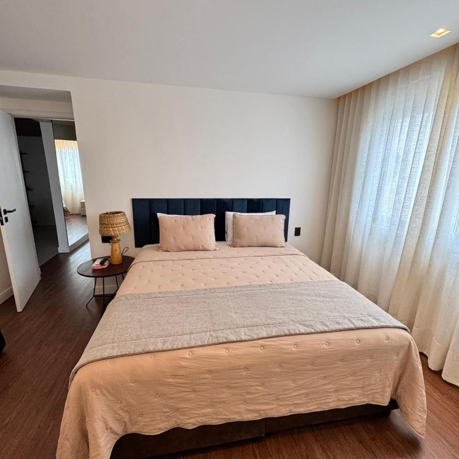 Suite Appartamento con 3 Camere da Letto