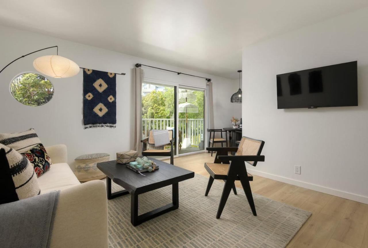 Sunny Getaway and 10 Min to SB - B&B Summerland