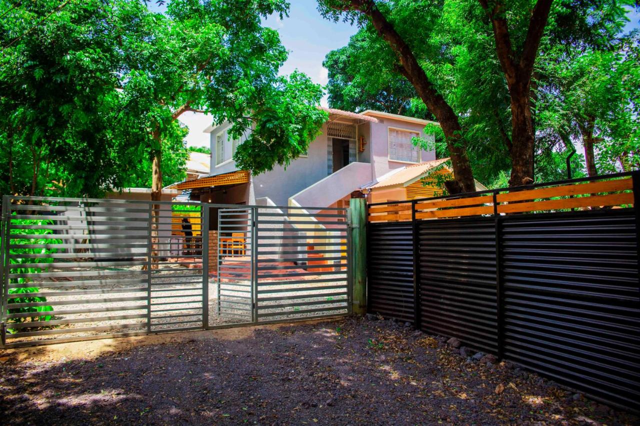 The Dawn cottage - B&B Moshi