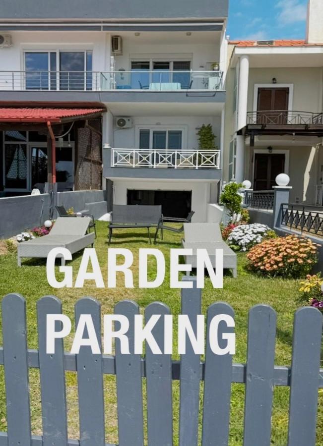 By the Sea Luxury Apartment - B&B Níkiti