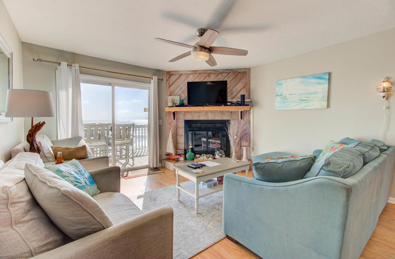 Ocean Dunes 1504 by Carolina Beach Realty - B&B