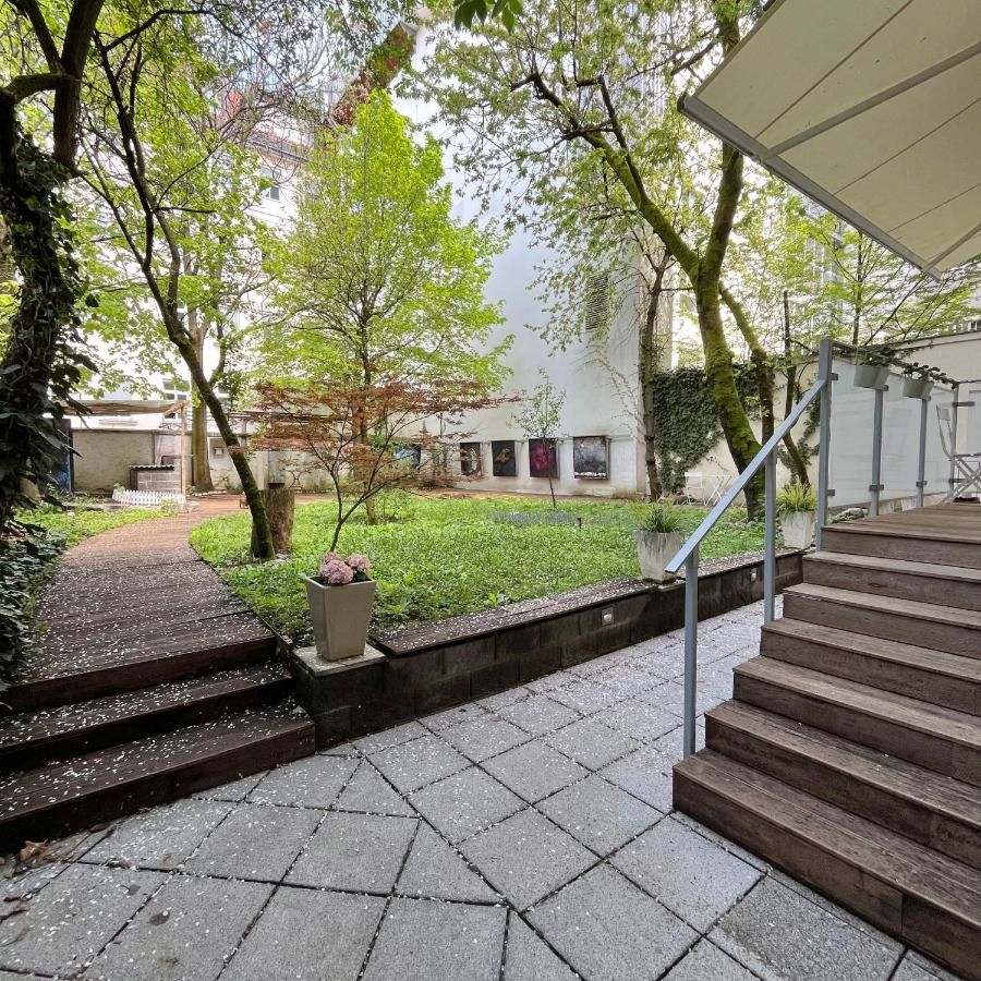 Cozy Stay with Secret Garden - Ferienwohnung