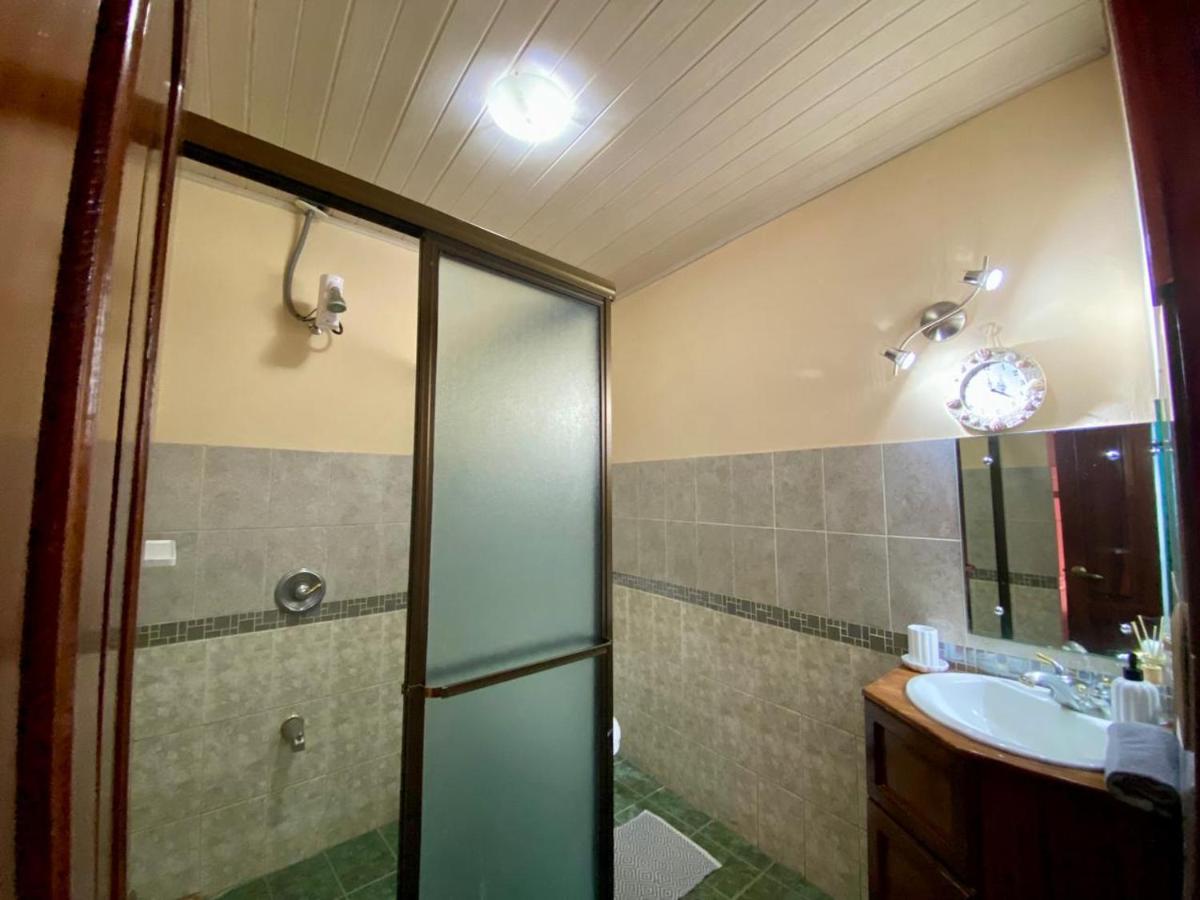 Habitación Doble con baño privado