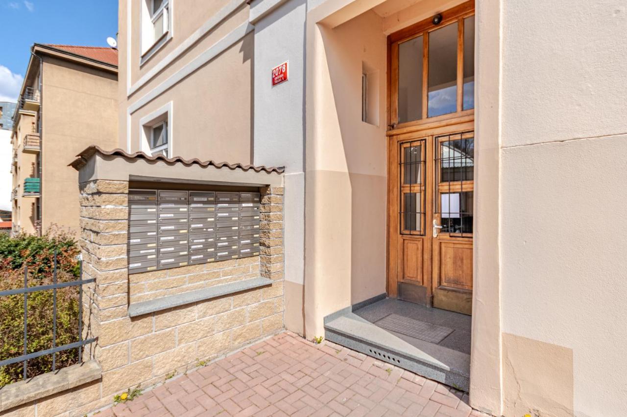 Charm Apartment Deco near Old Town, All-Friendly - B&B Praga