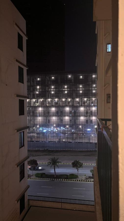 1 Bedroom Apartment in Gulberg Greens, Islamabad - Ferienwohnung