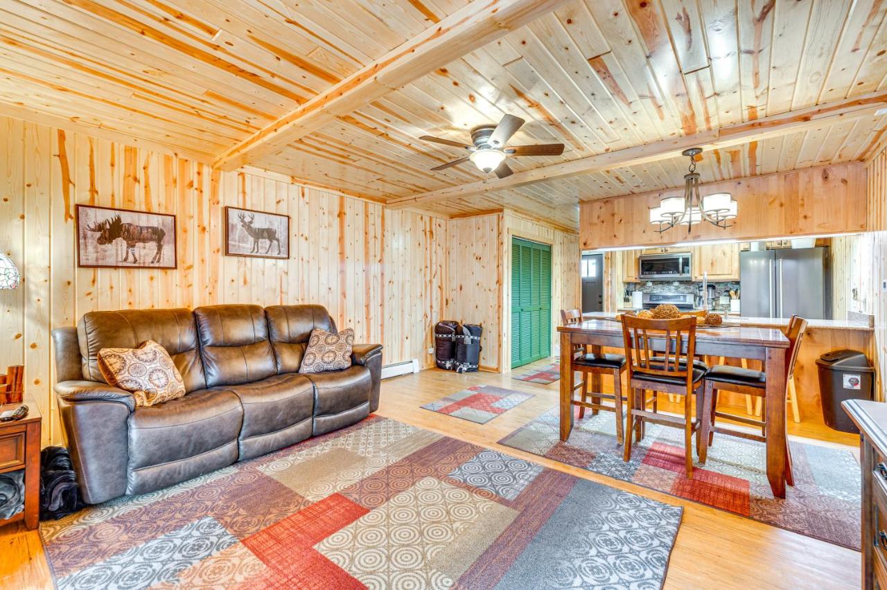 1 Mi to Rocky Mtn Natl Park Estes Park Townhome - B&B