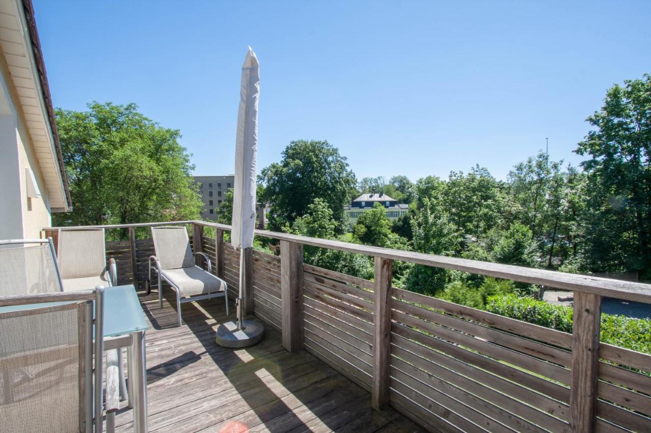 Apartment mit Balkon