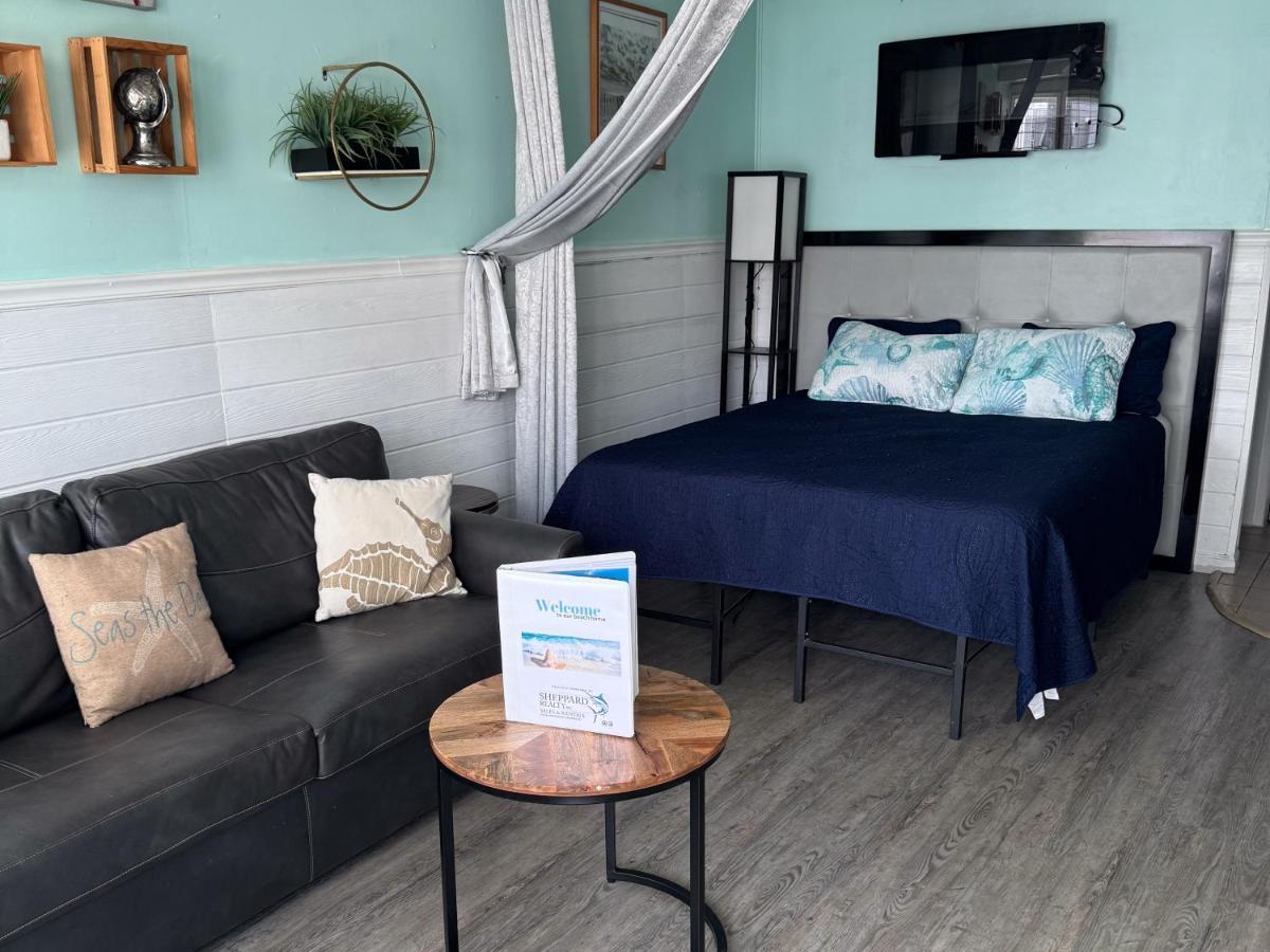 Ocean Waye Charming 1-Bedroom Condo Steps from the Beach - B&B Ocean City