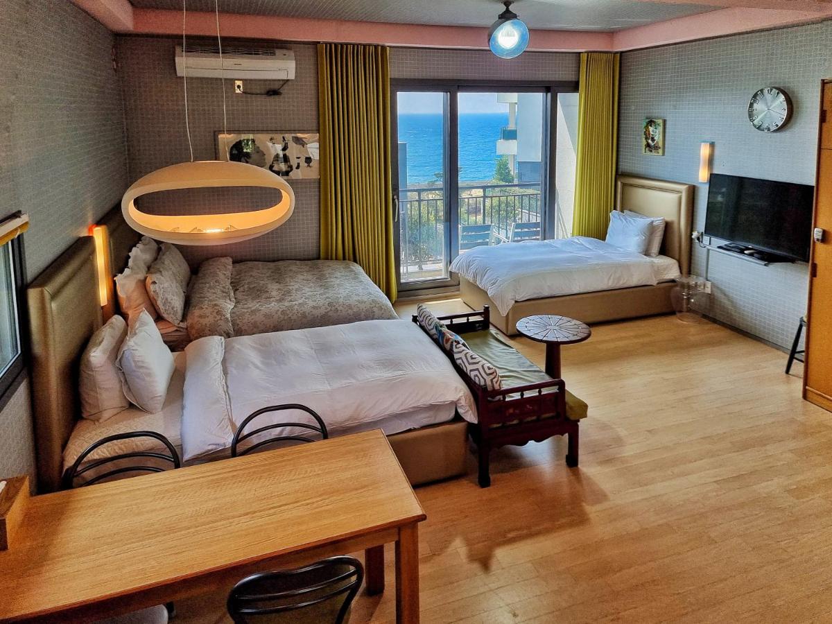 Quadruple Room with Garden View