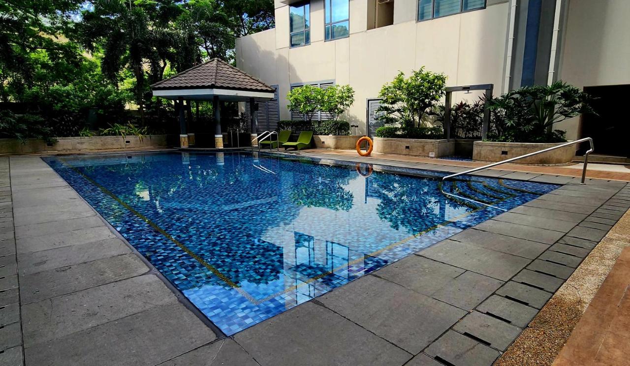 14e BGC Unit 3 mins Walk to The Venice Grand Canal Mall Pet Friendly - Chambres d'hôtes Manille