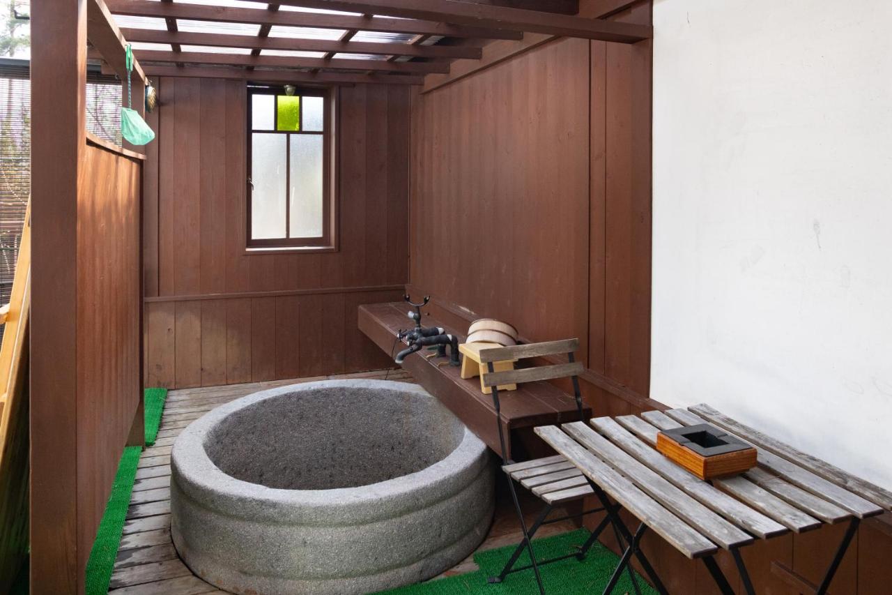 Japanese-Style Room
