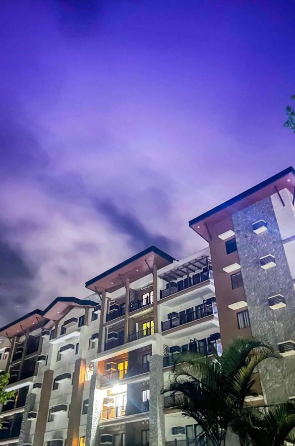 Suite Escapes at Brenthill Baguio - B&B Baguio
