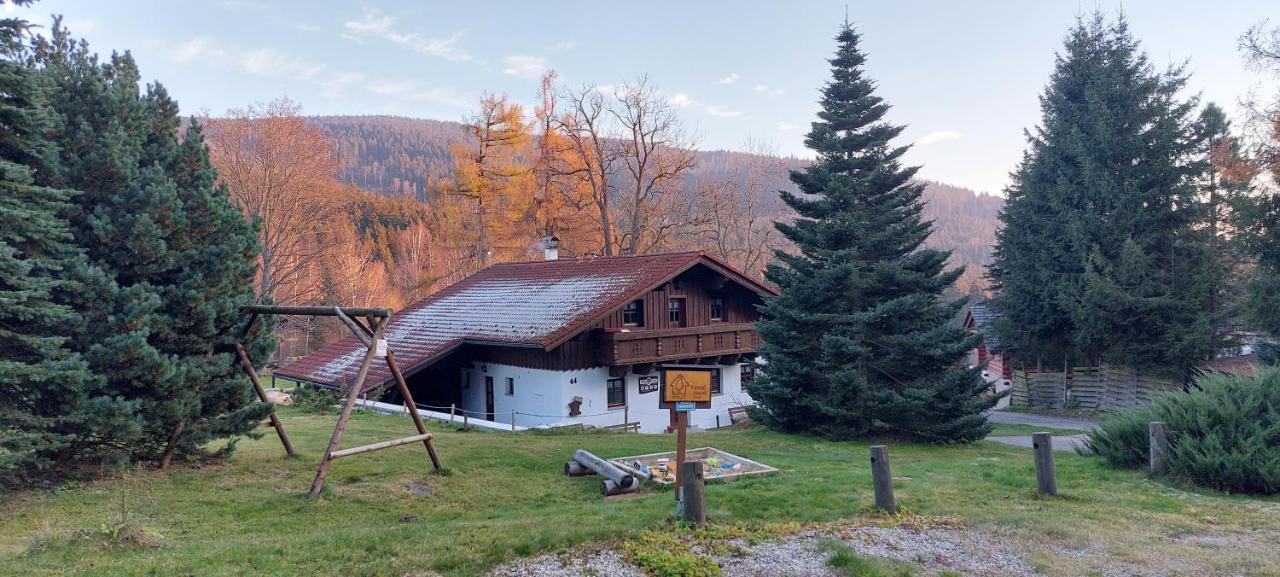 Šípková chalupa - Ferienwohnung Kubova Huť