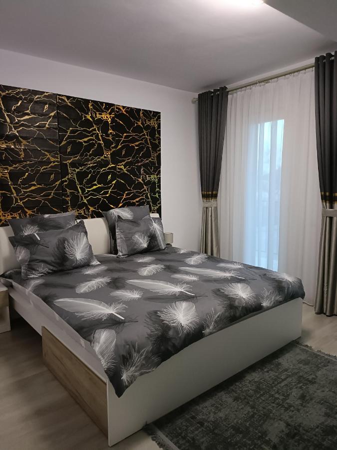 GH Apartments 1 - B&B Gura Humorului