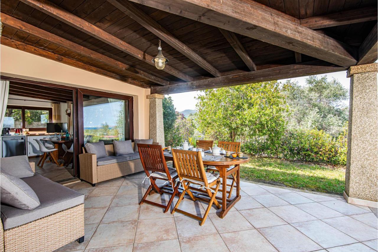 Gli Allori - Happy Rentals - B&B Golfo Aranci