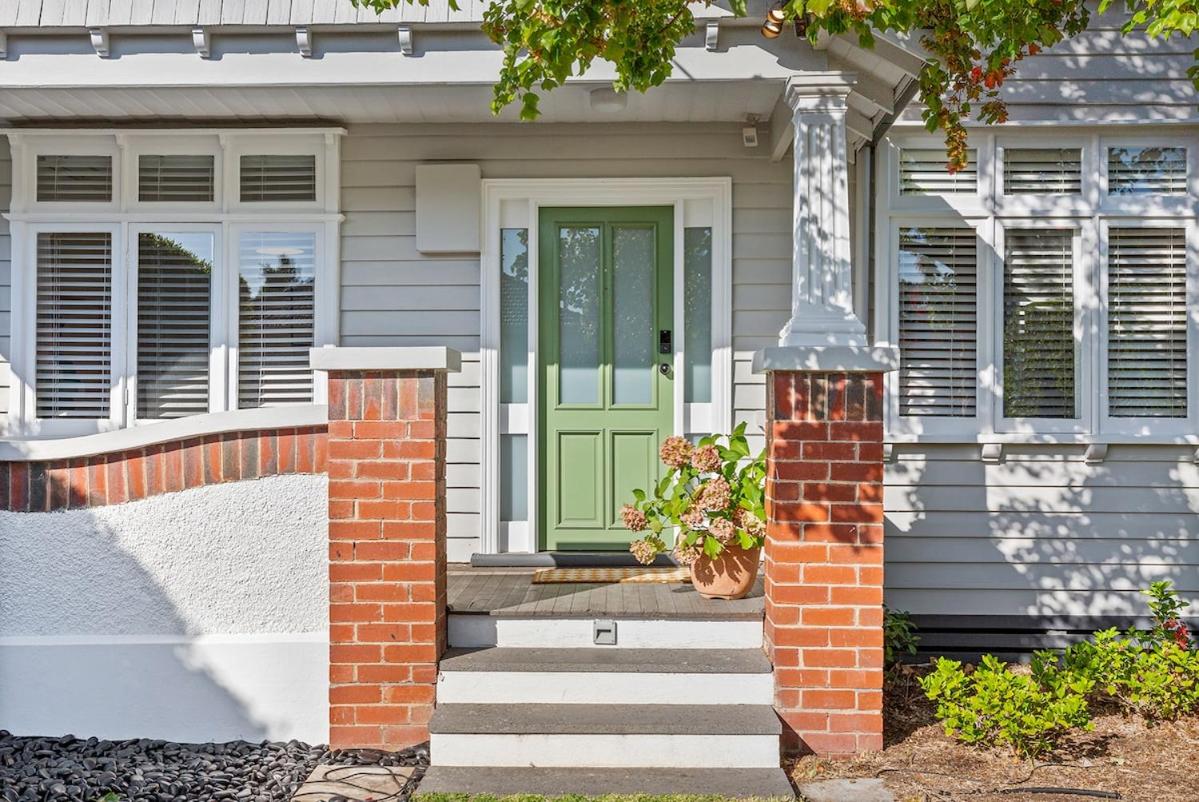 Glenferrie House, Close to City, Classic Style, Free On-Site Parking - B&B Hawthorn