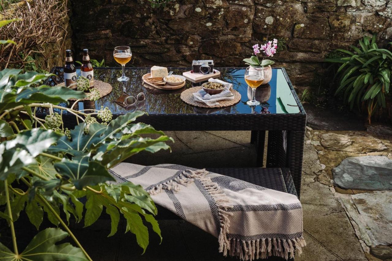 Courtenay Studio - B&B Salcombe