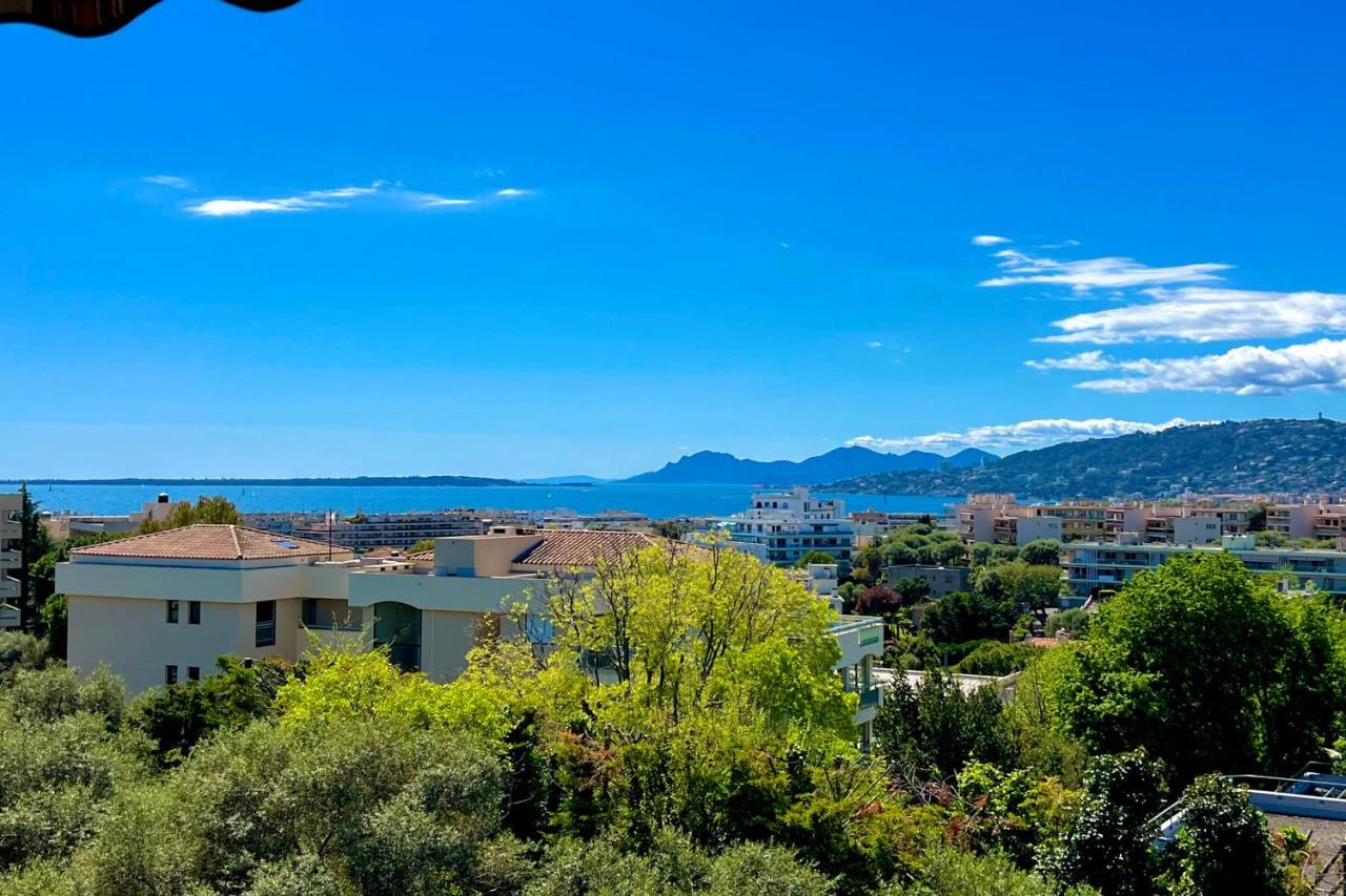 JUAN LES PINS 4 people Pool Garage - Chambres d’hôtes Juan-les-Pins