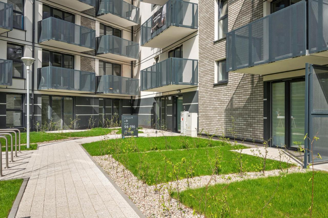 Portovo Riverside Suites by Lion Apartments Gdańsk - B&B Gdansk