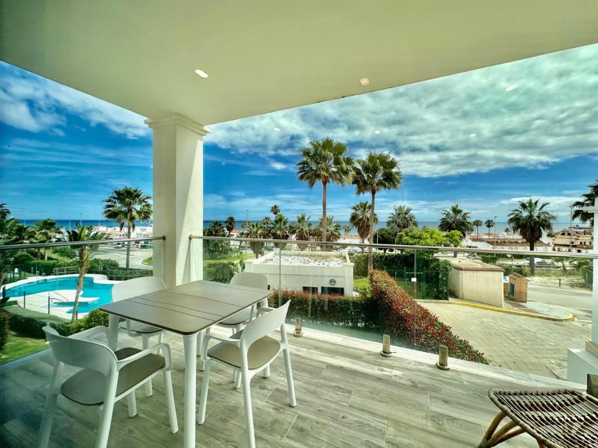 La Paloma Seaview Apartment - Bed and Breakfast Manilva