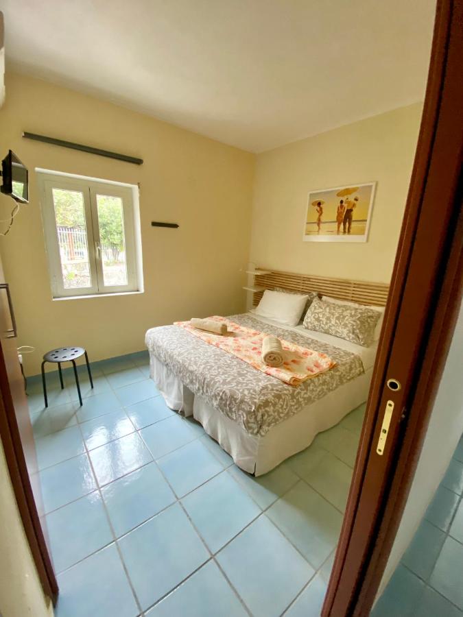 Chambre Double ou Lits Jumeaux avec Salle de Bains Privative Externe