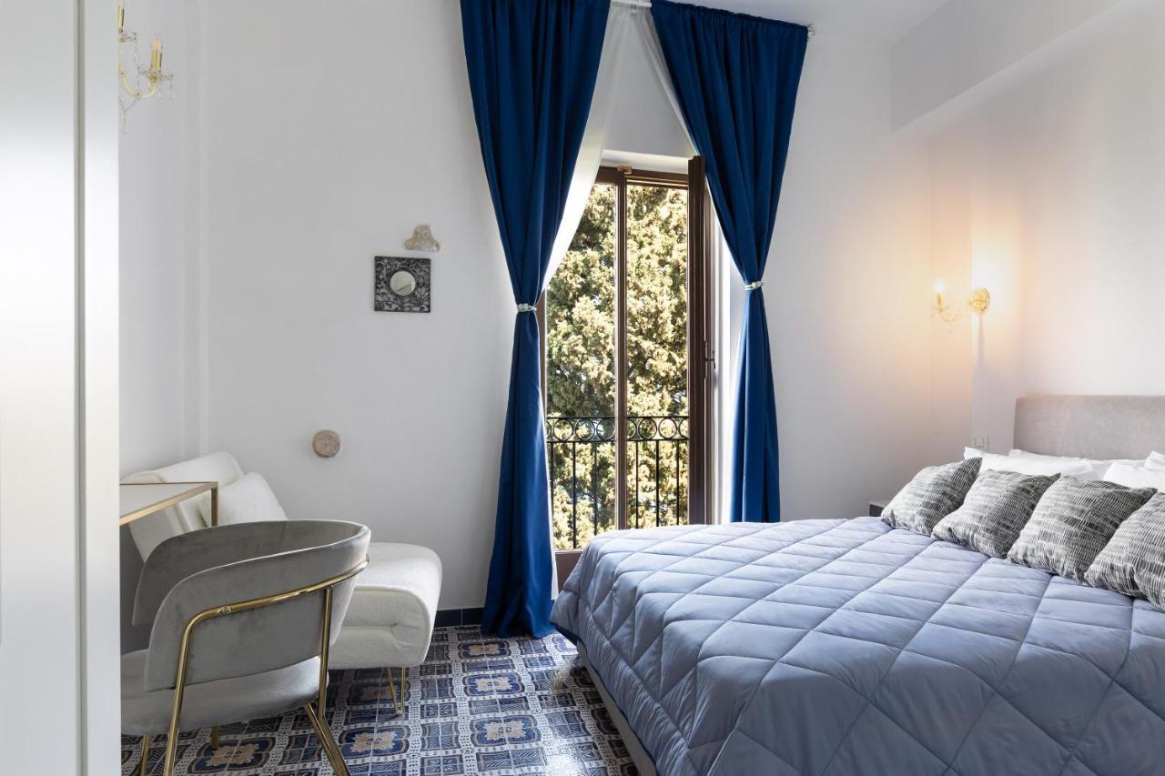 Deluxe Double Room with Sea View