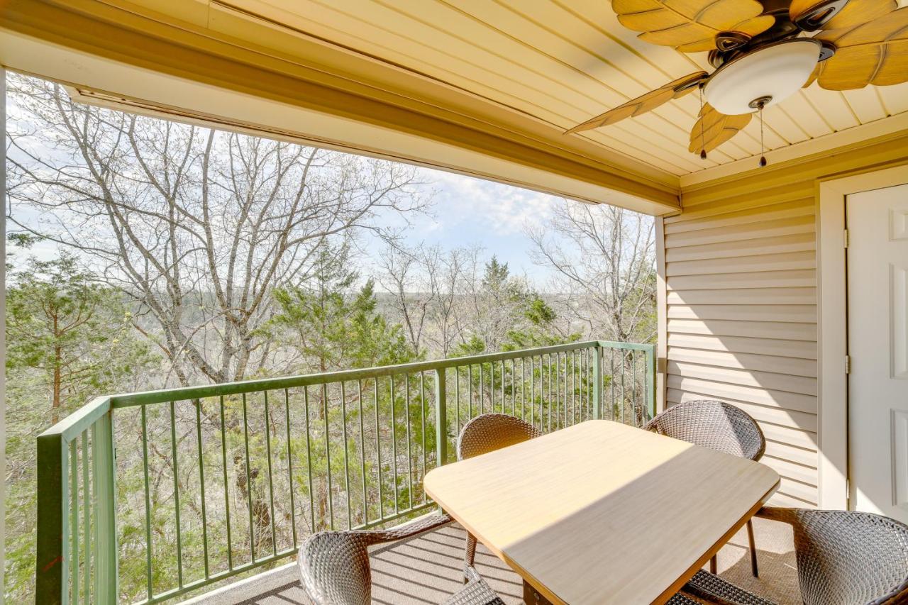 Branson Condo with Balcony, Near Silver Dollar City! - Bed and Breakfast