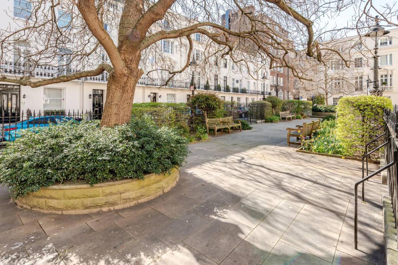 Spacious and Private Apartment by Royal Palace - B&B London