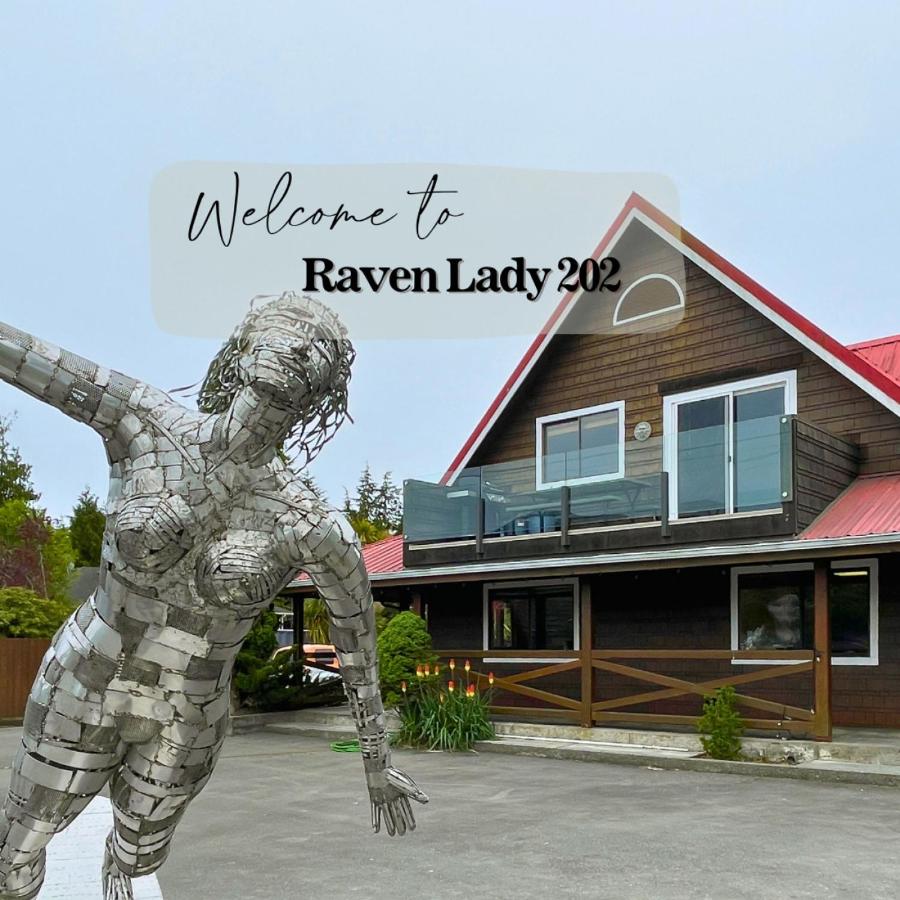 Raven Lady #202- Ucluelet, Sleeps 4, Pet Friendly - B&B Ucluelet
