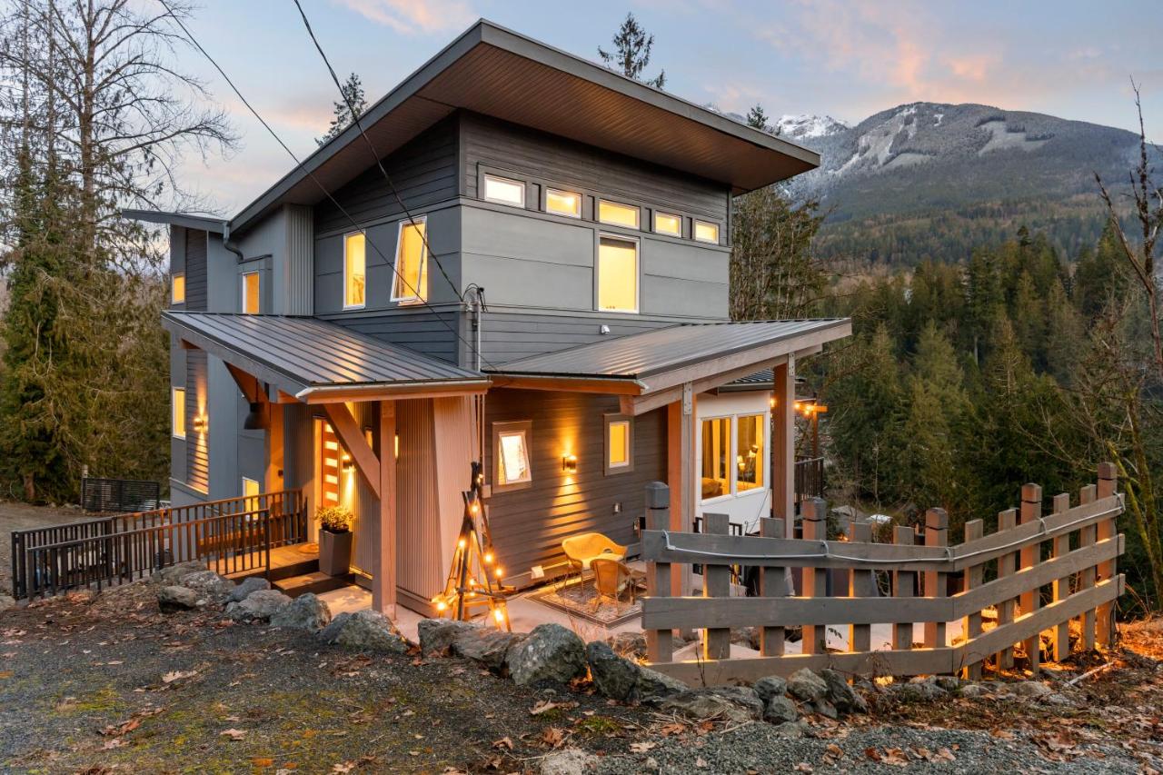 Casa del Rio - Peaceful River Guest Suite -Forests -Mountains -Hiking - B&B Chilliwack