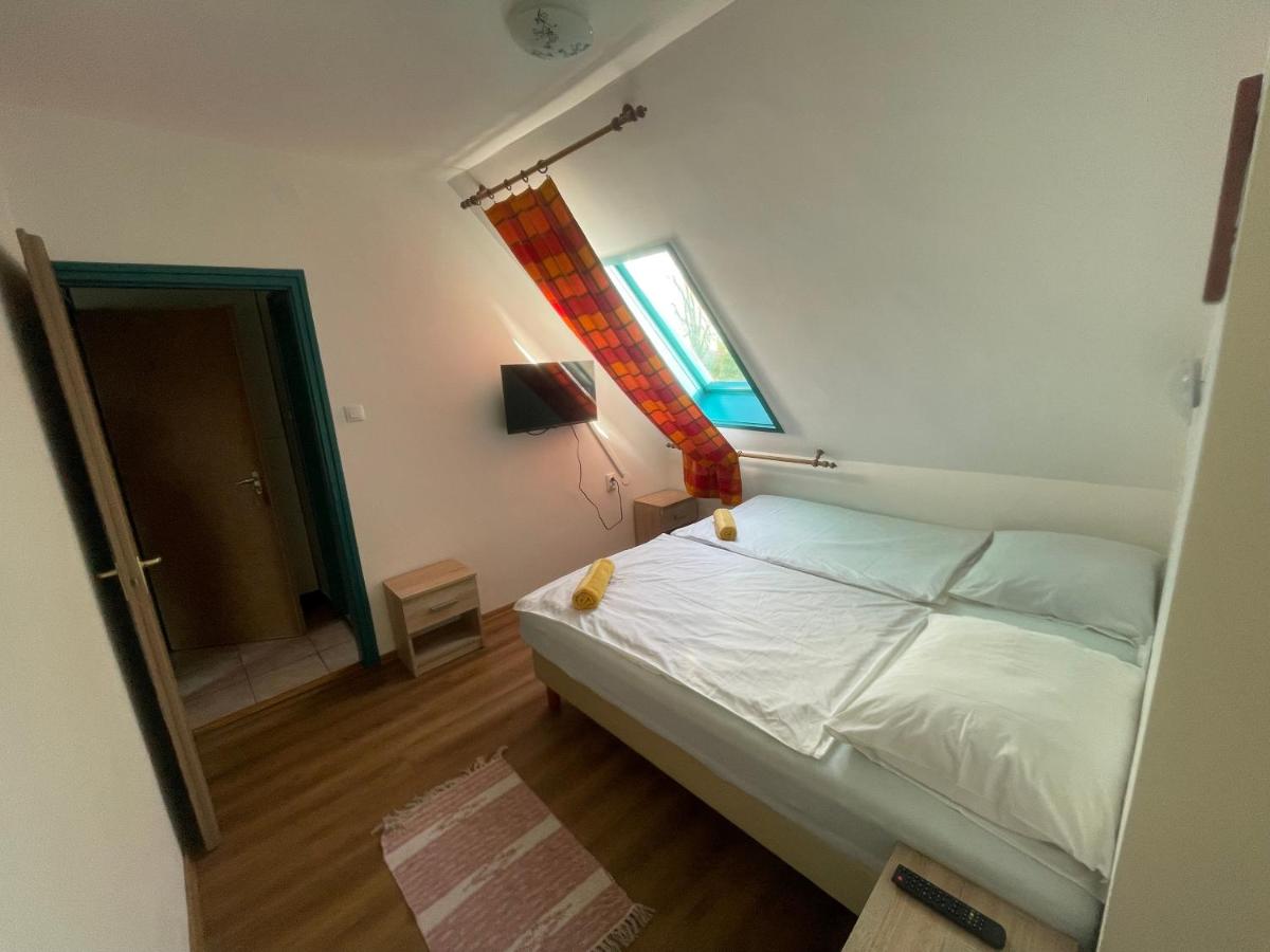 Camera Familiare con Bagno