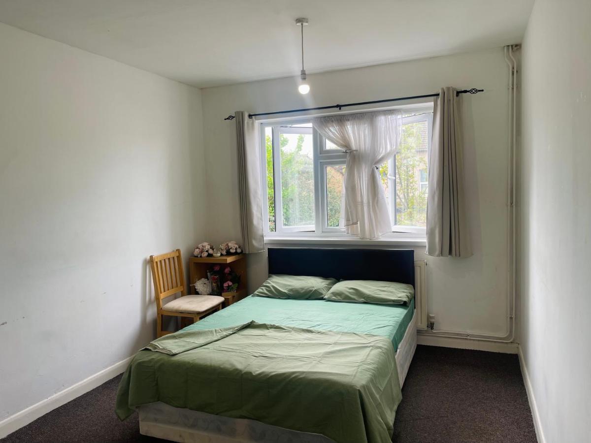 Standard Double Room with Shared Bathroom