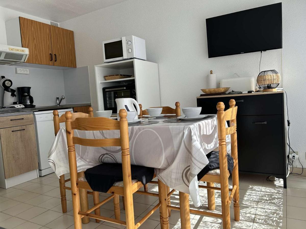 Centre-ville, proche plage - Appt 2P cabine, 4 pers avec parking privé, Le Grau-du-Roi - FR-1-250-114 - Bed and Breakfast