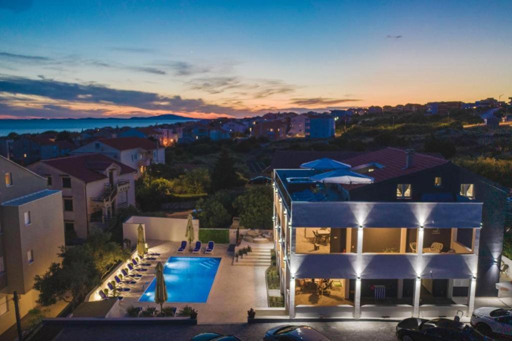 Villa-Apartments INFINITY Blue - Ferienwohnung Novalja