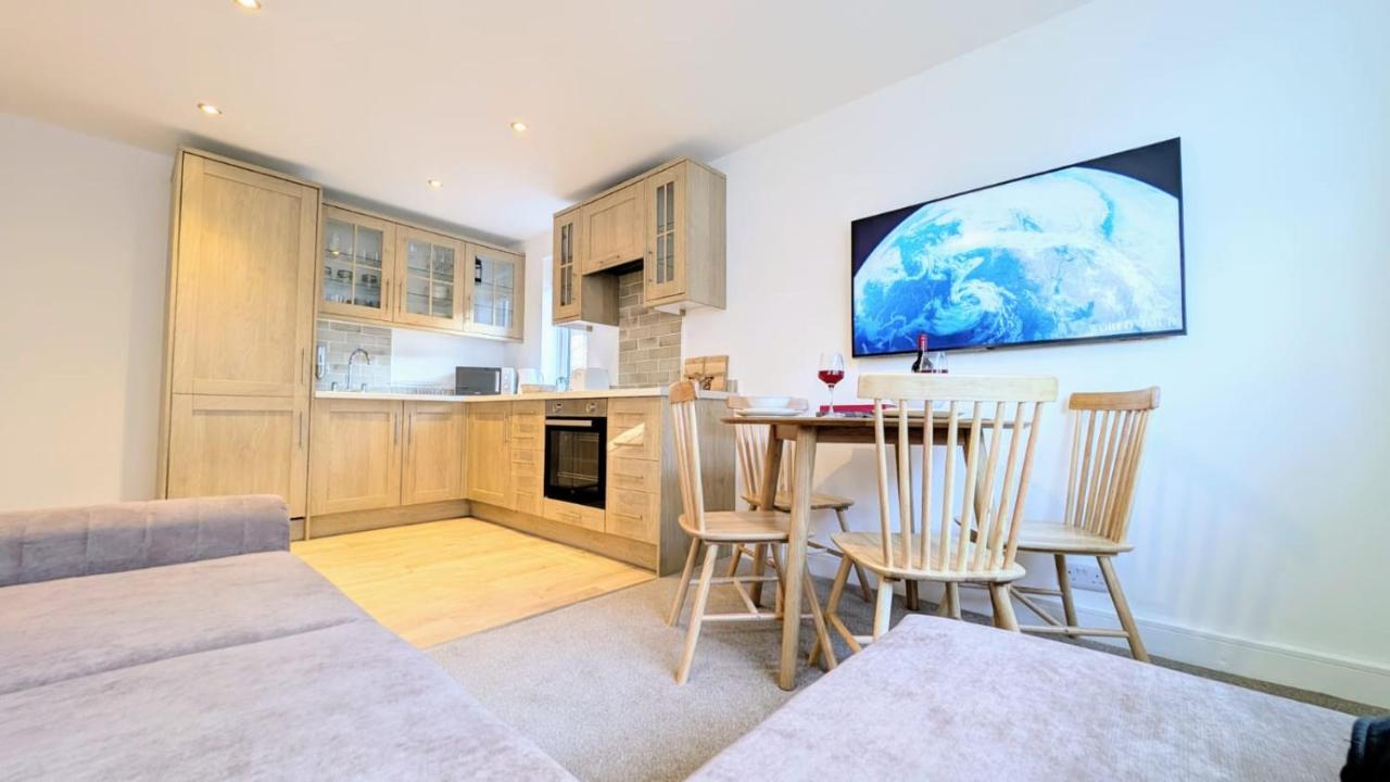 Dunes Apartment by Seaside Llandudno - B&B