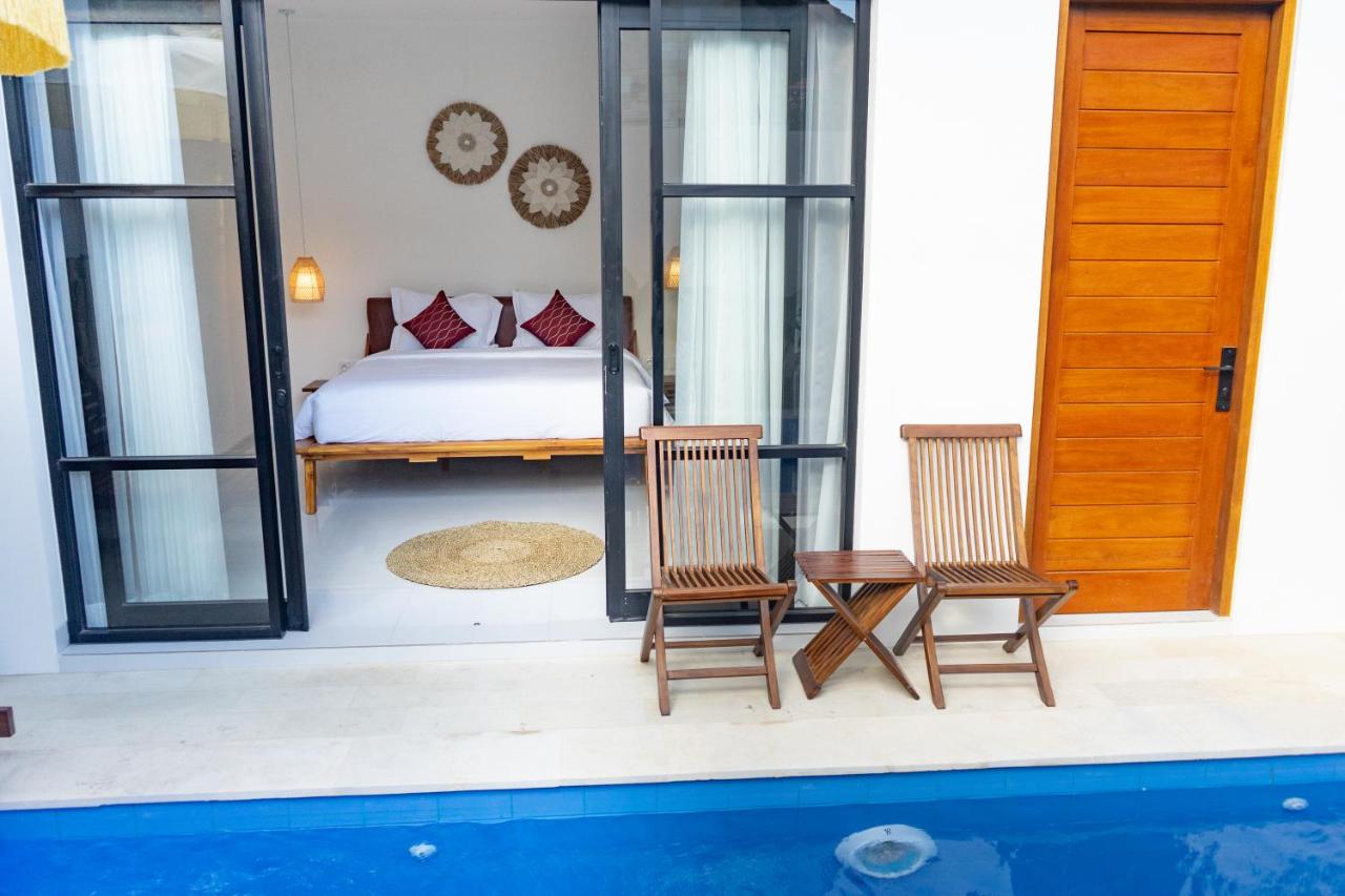 Villa Tatra 5min walk to Finns and Berawa beach - Chambres d’hôtes Canggu