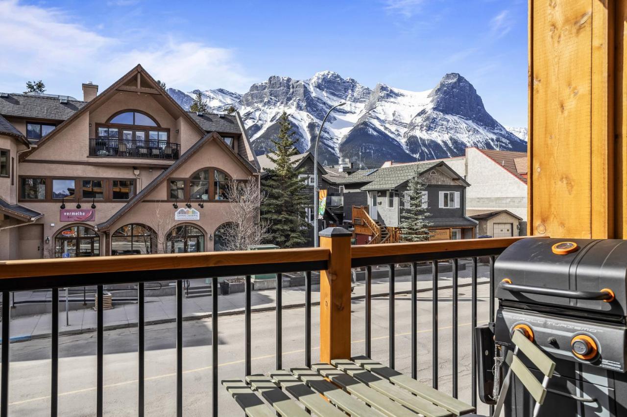 T202 BRAND NEW! The Mountain's Call- Mountain View Stay - B&B