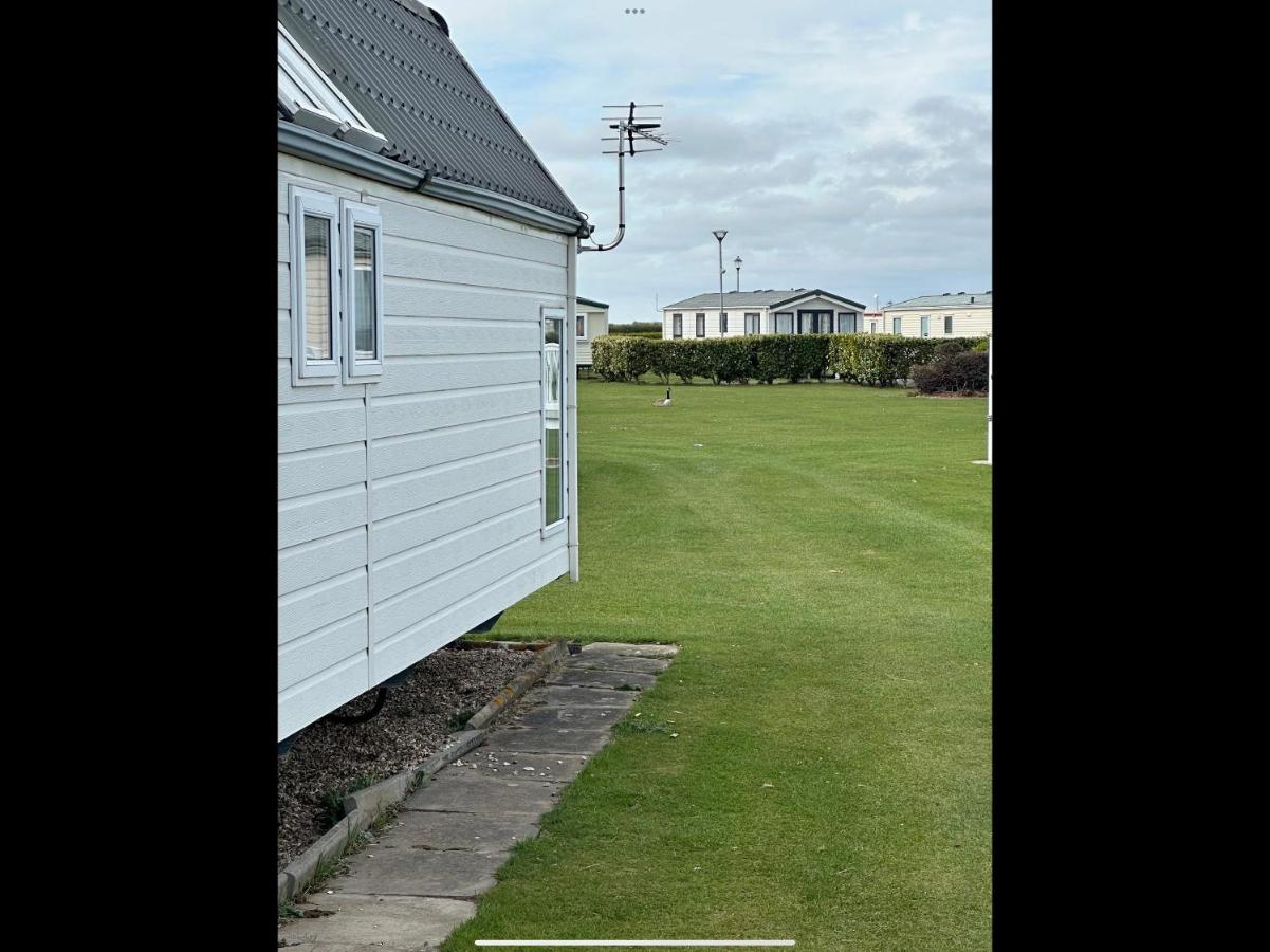 M9 luxury lodge style holiday home waterside Ingoldmells Skegness Santanavan 11 - Ferienwohnung Ingoldmells