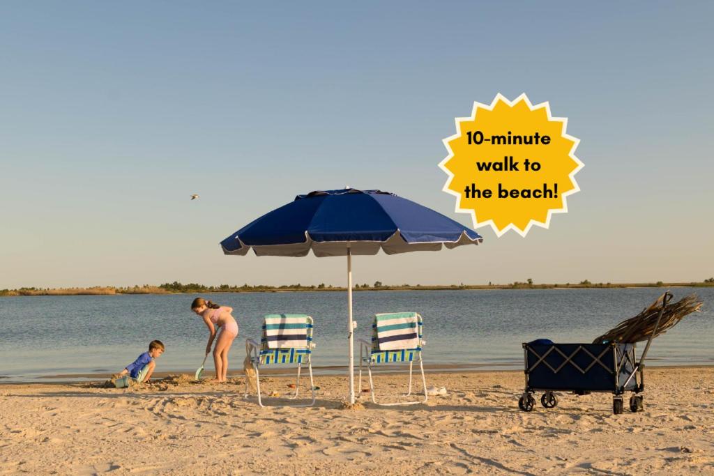 Suite B Beach, Firepit, Dog-friendly, Downtown! - B&B
