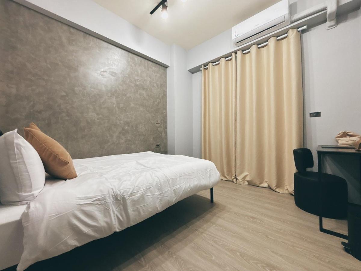 Tweepersoonskamer met Terras