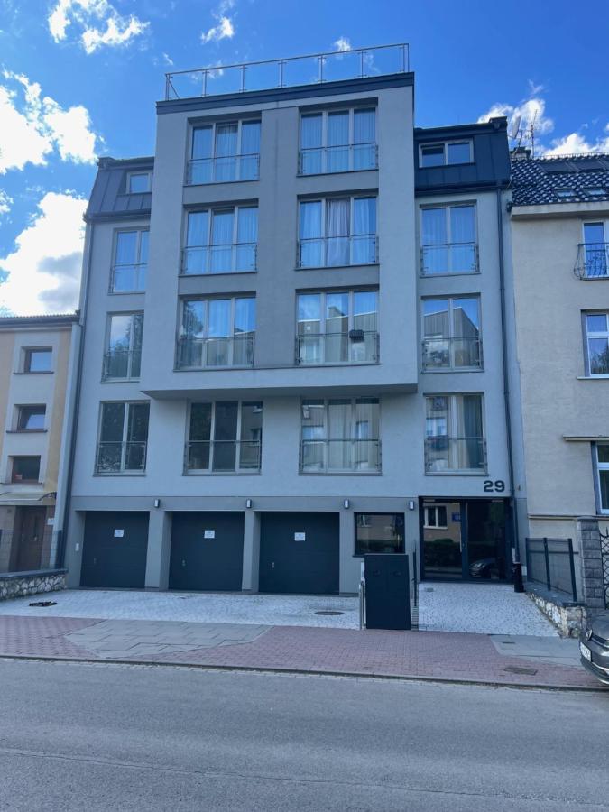 Sunflower Apartment Bałuckiego Street - Chambres d’hôtes Cracovie