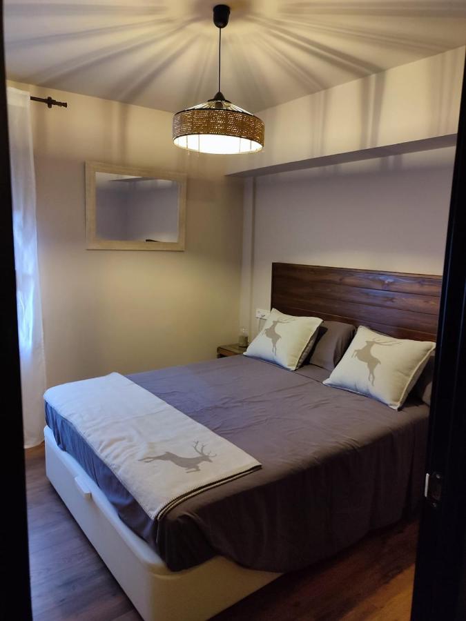Three-Bedroom Apartment with Balcony